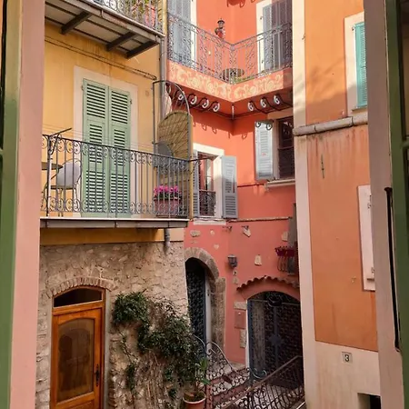 Apartment Villafranca *